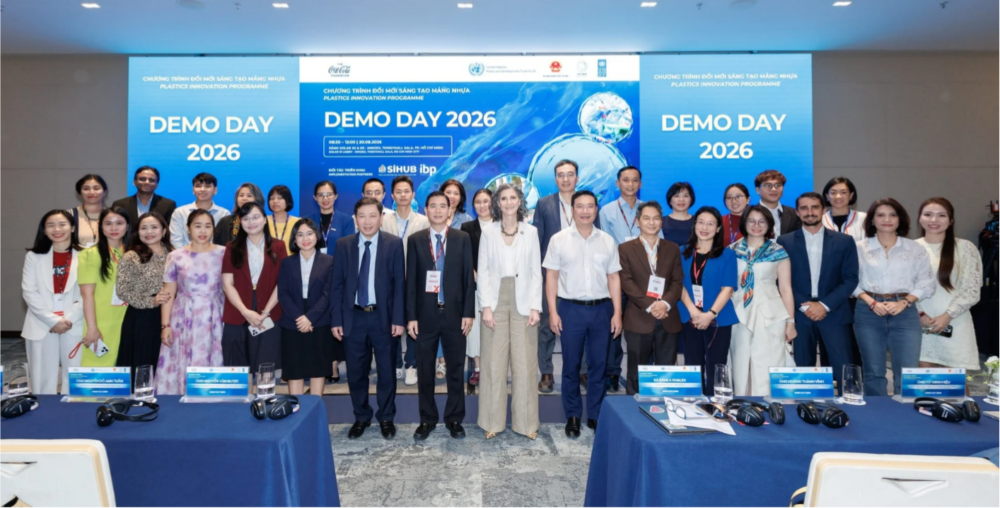 Innovation teams, partners and programme representatives at the UNDP Plastics Innovation Programme Demo Day 2026.